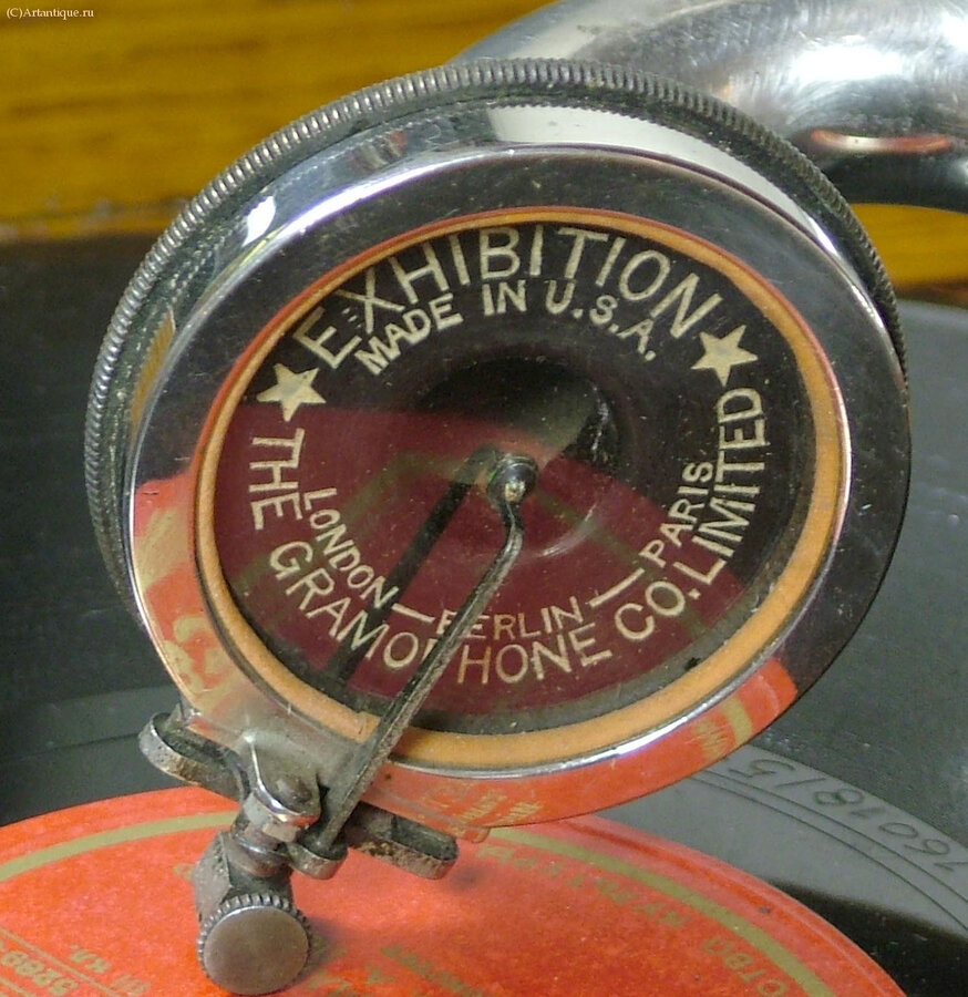 Граммофон "Victrola"