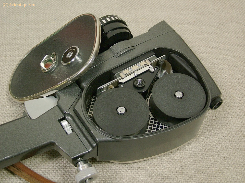 Кинокамера "Кварц 2х8S-1М"