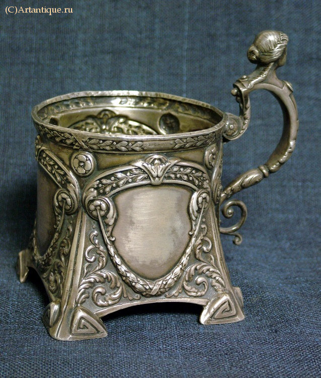 Подстаканник