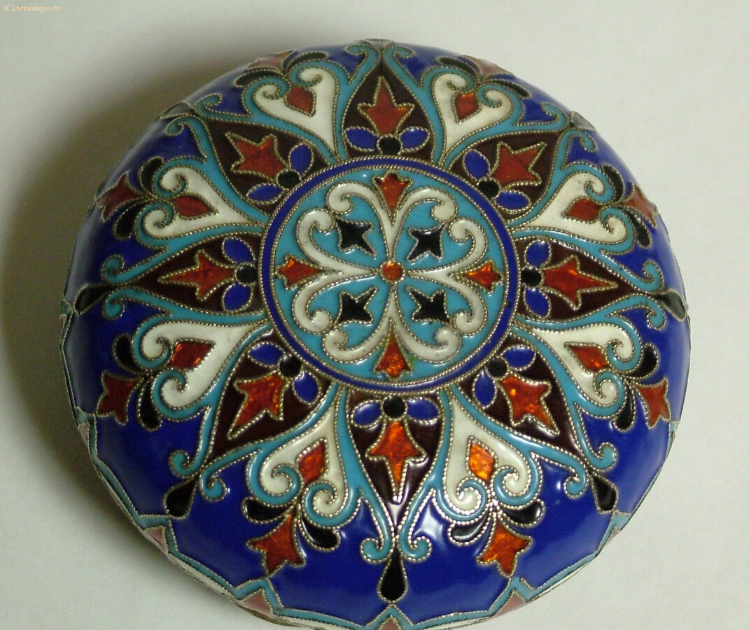 Шкатулка