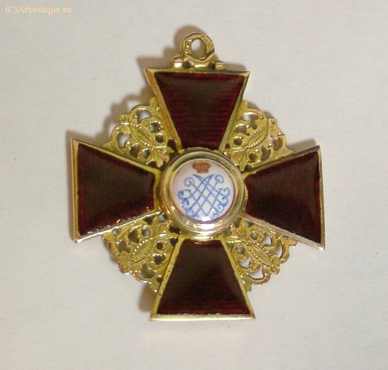 Знак Ордена Св. Анны III cтепени