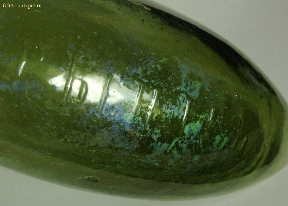 Бутылка из-под минеральной воды