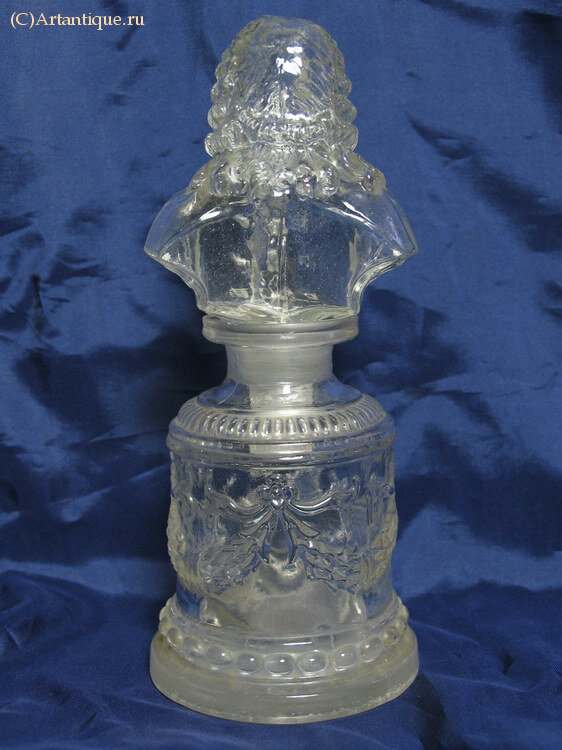 Бутылка фигурная