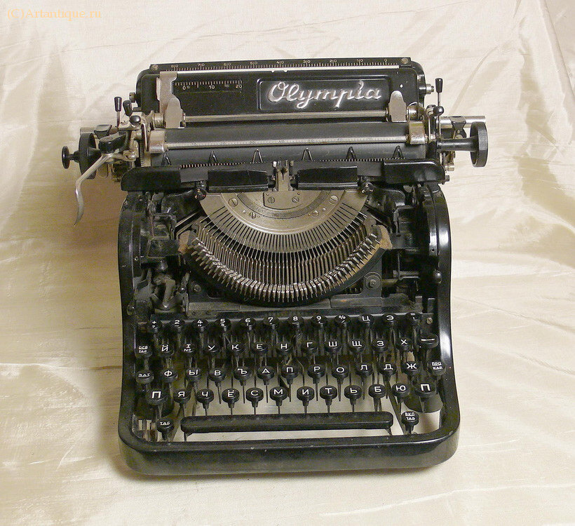 Машинка печатная "Olympia"