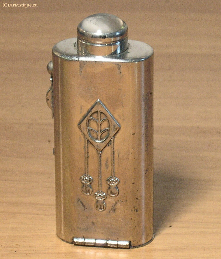 Фонарик электрический