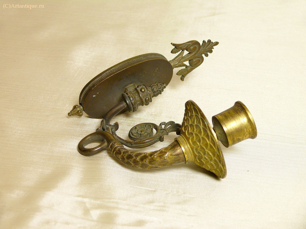 Подсвечник настенный