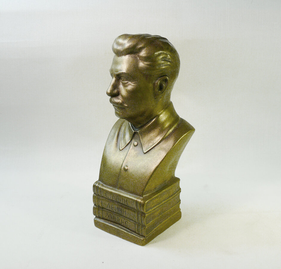 Бюст Сталин И.В.