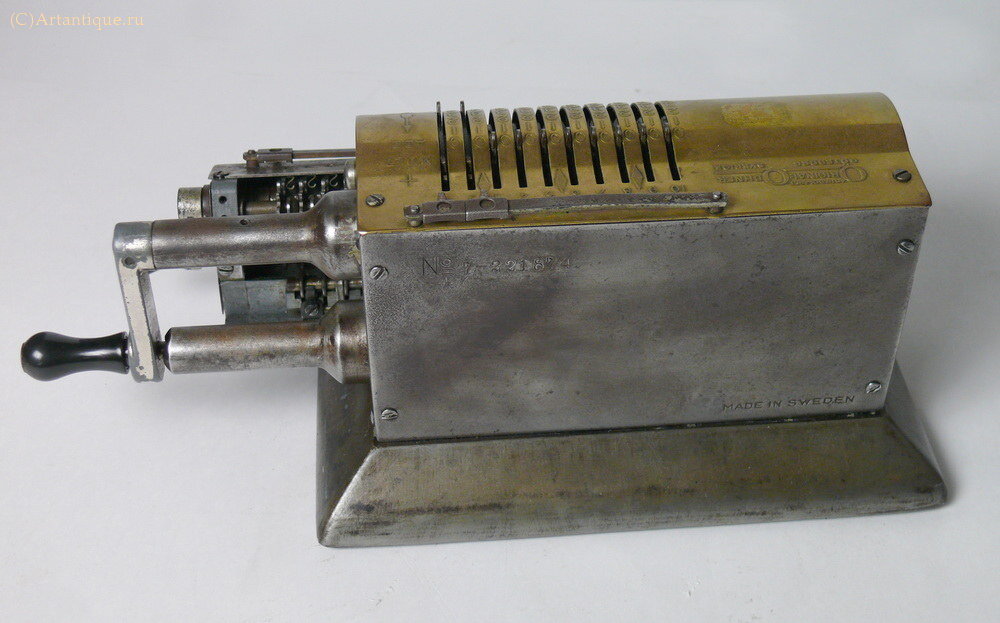 Машинка счетная "Odhner No. 7"