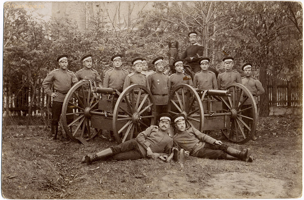 Фотографии военнослужащих