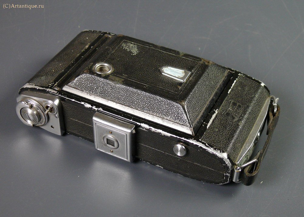 Фотоаппарат "Zeiss Ikon"