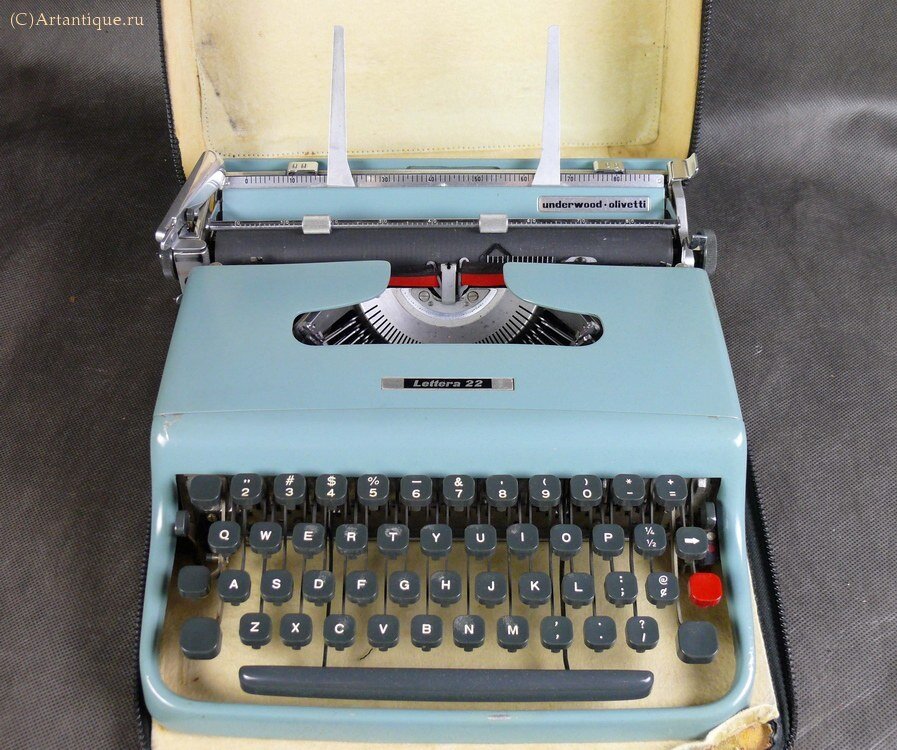 Машинка печатная "Underwood-olivetti"