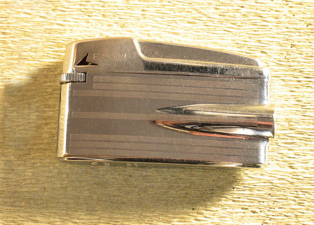 Зажигалка "RONSON"