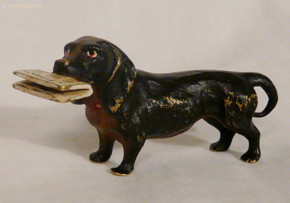 Статуэтка "Такса"