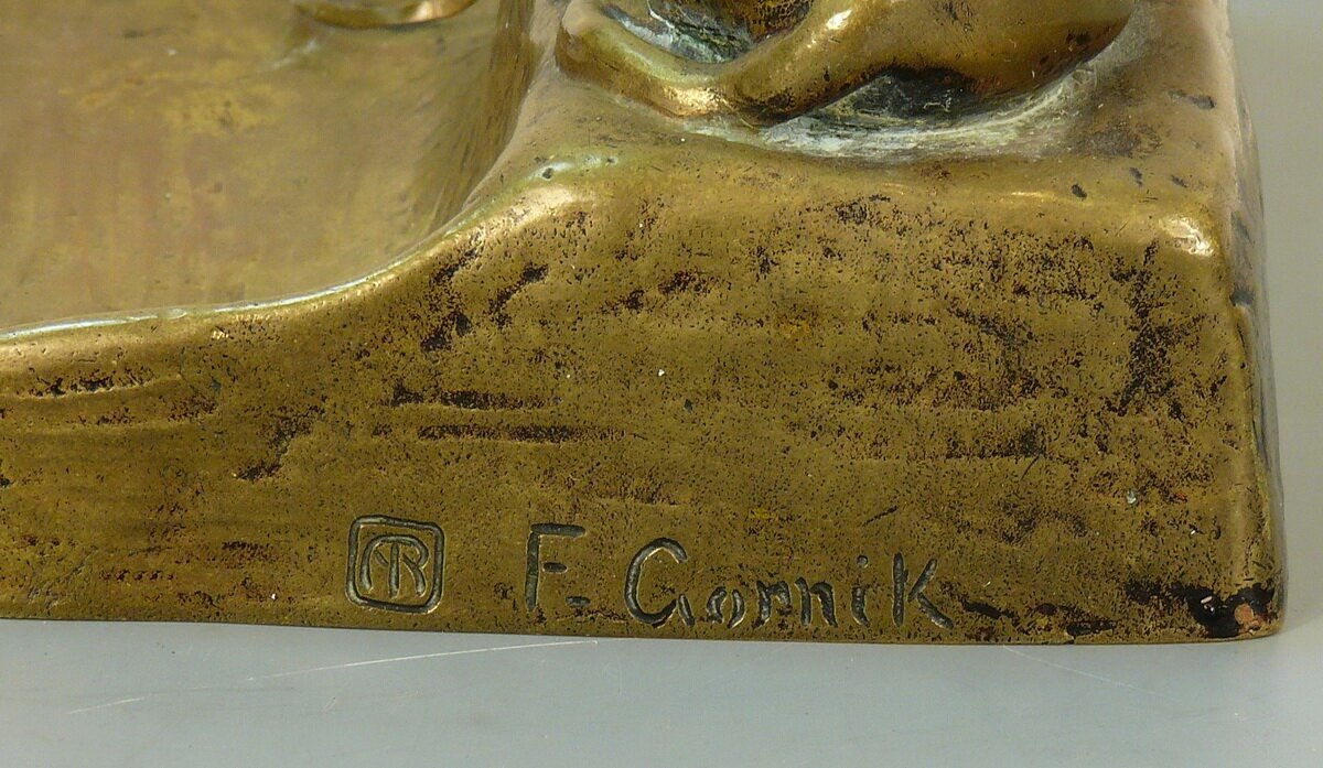 Спичечница "Такса"