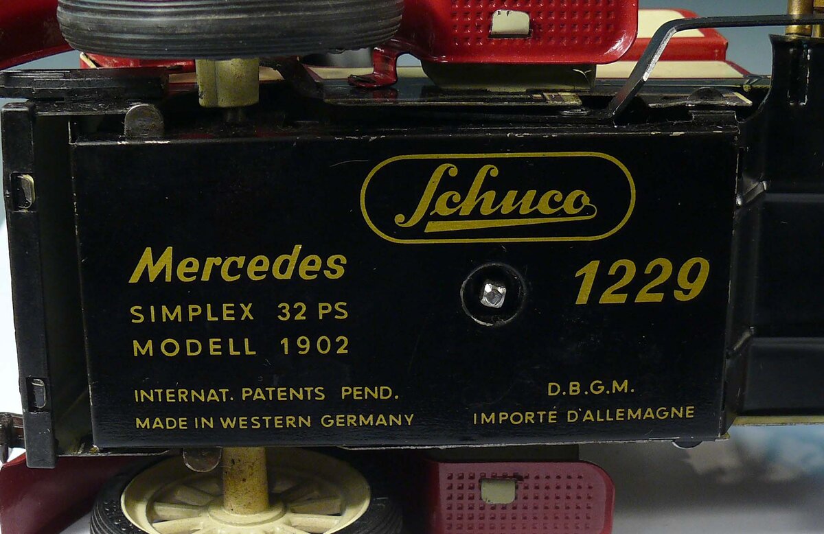 Модель машины "Mercedes Simplex 320 PS 1902"