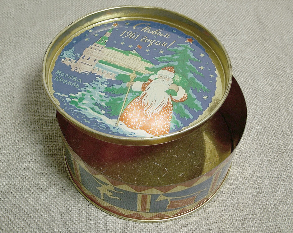 Коробка "Белка и Стрелка"