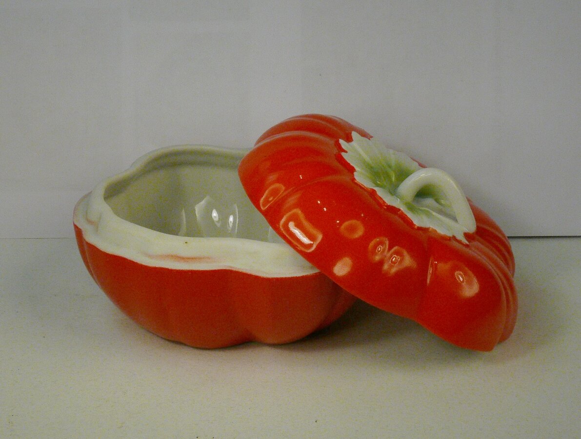 Маслёнка "Помидор"
