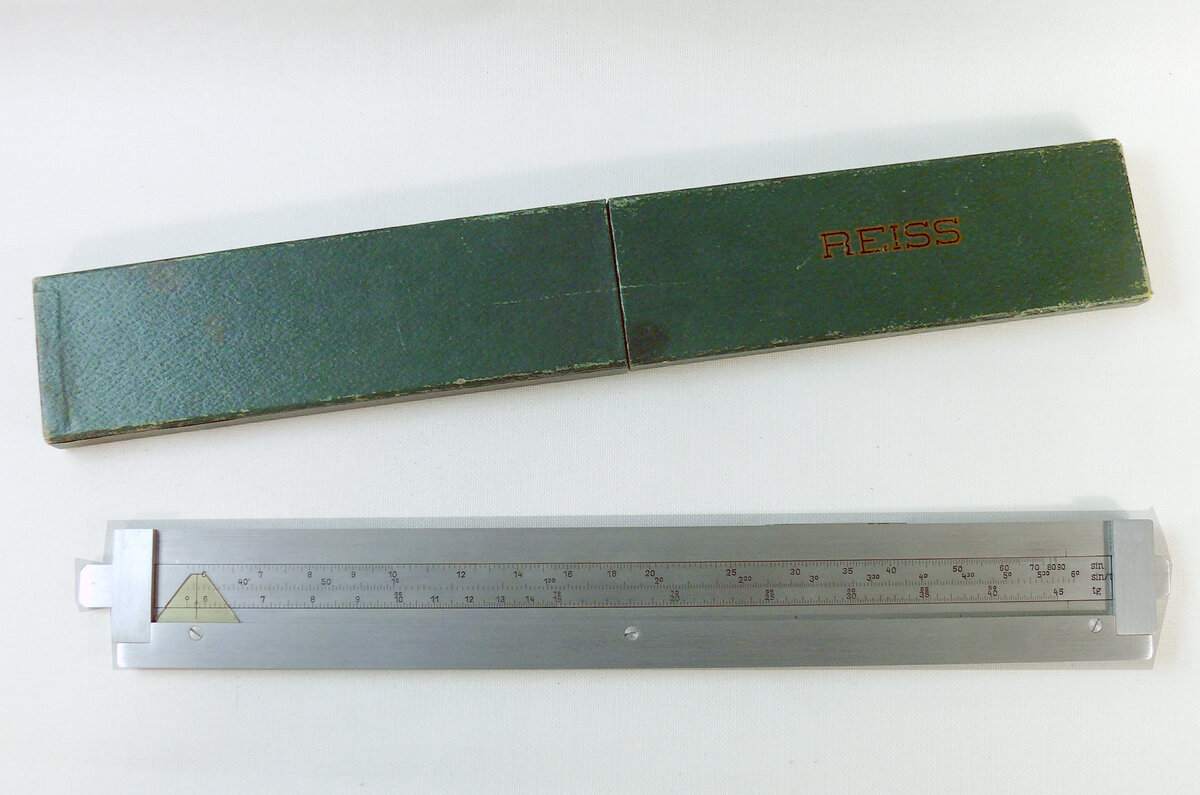 Логарифмическая линейка "REISS"