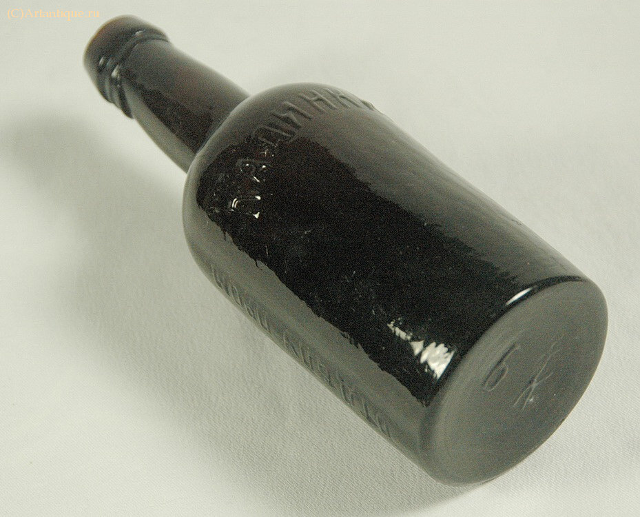 Бутылка "Калинкинъ"