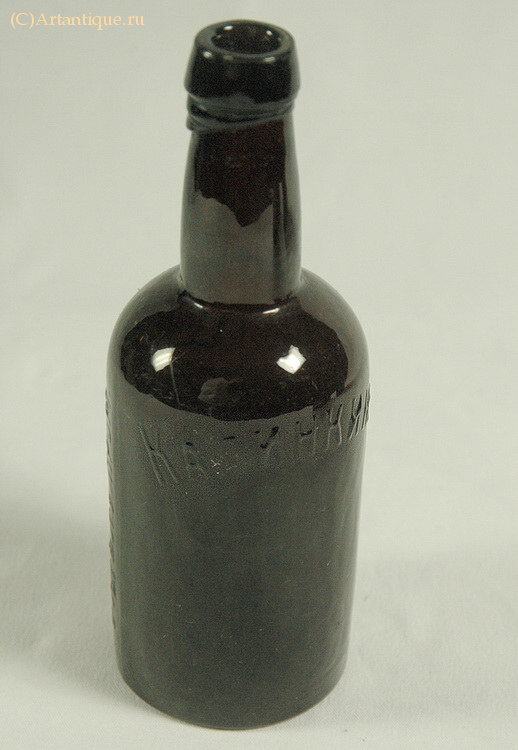 Бутылка "Калинкинъ"