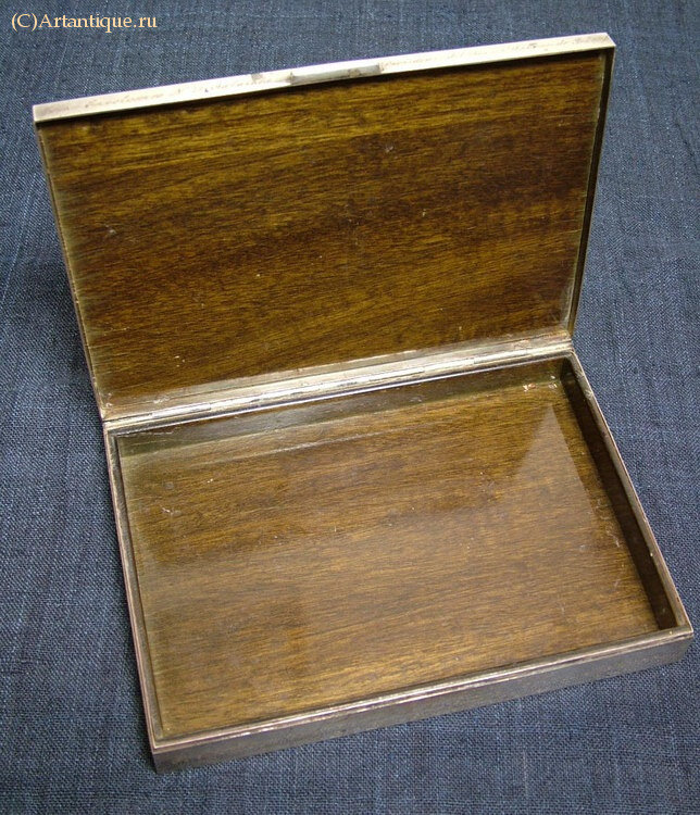 Коробка сигарная
