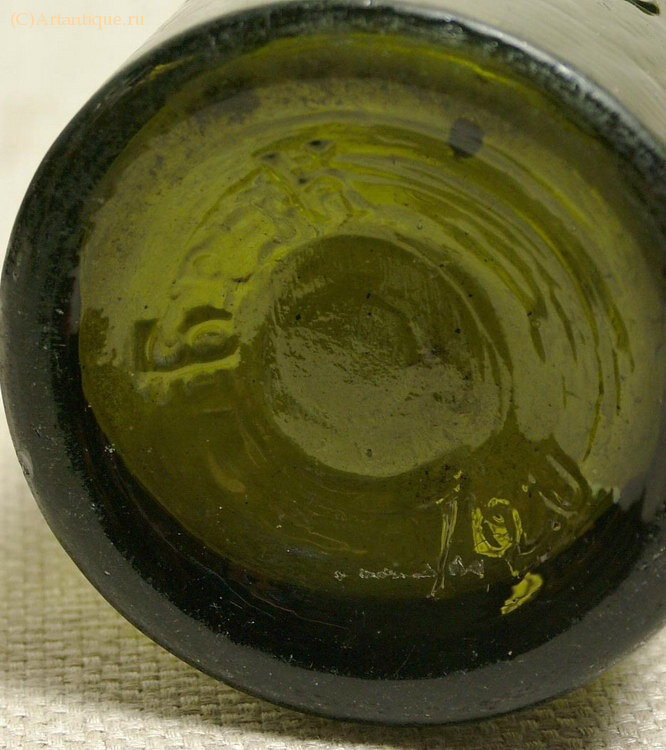 Бутылка пивная "М.И. Калашникова"