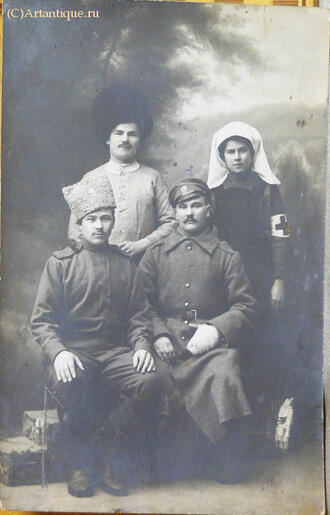 Групповая любительская фотография "Военнослужащие"