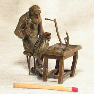 Фигурка "Сапожник"