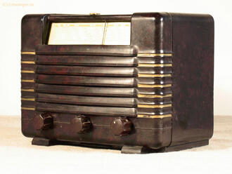 Радиоприемник "PHILIPS"
