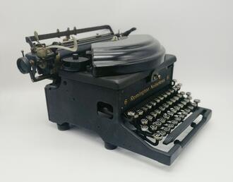 Машинка печатная "Remington Noiseless 6"